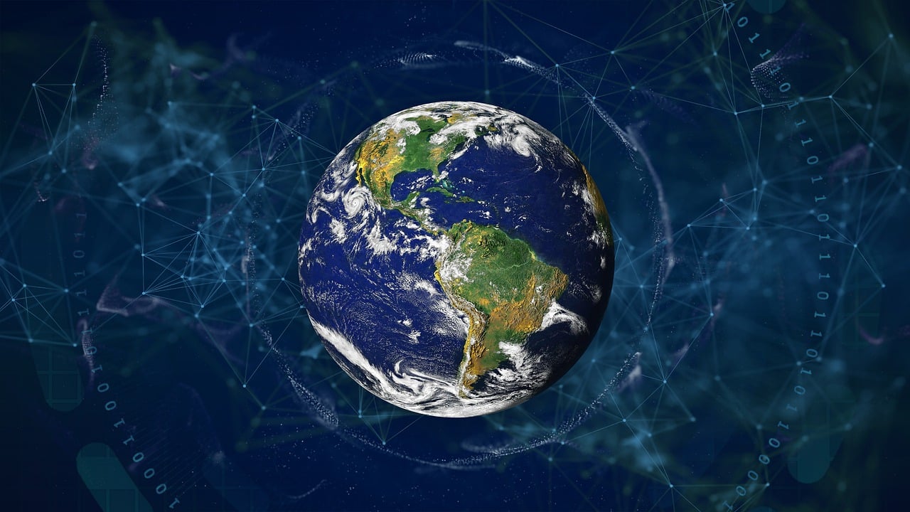 When is the right time to scale your startup from local to global?